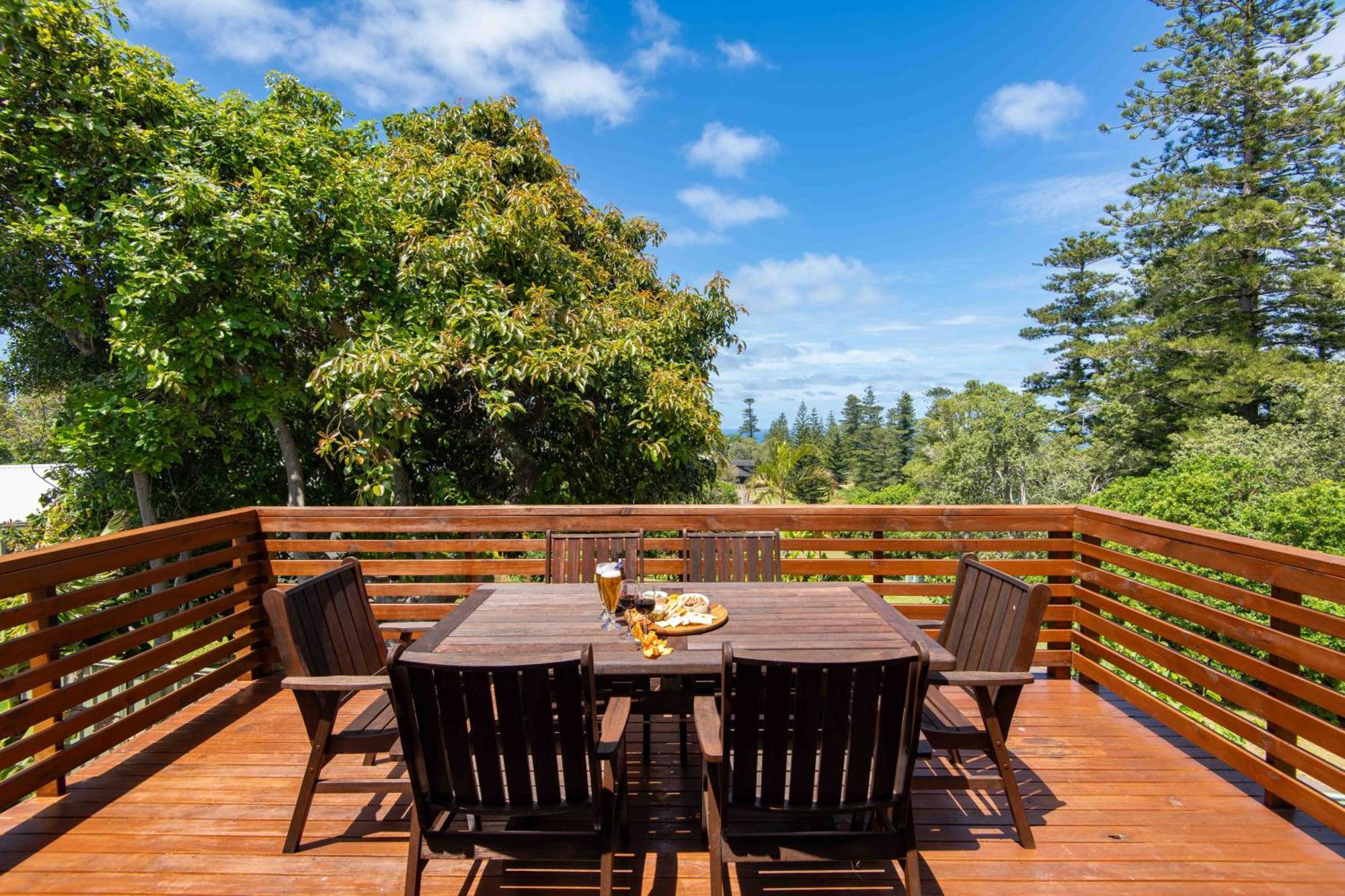 Bucks Point - Norfolk Island Holiday Homes 번트파인 외부 사진